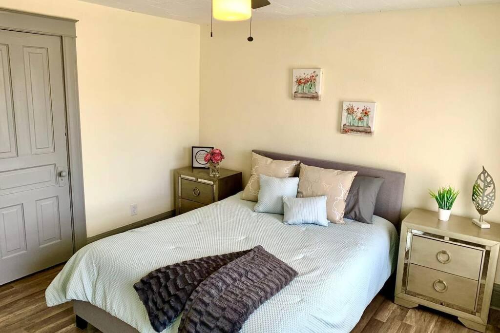 5Br Niagara Getaway Prime Location-Sleeps 10 Villa Niagara Falls Kültér fotó